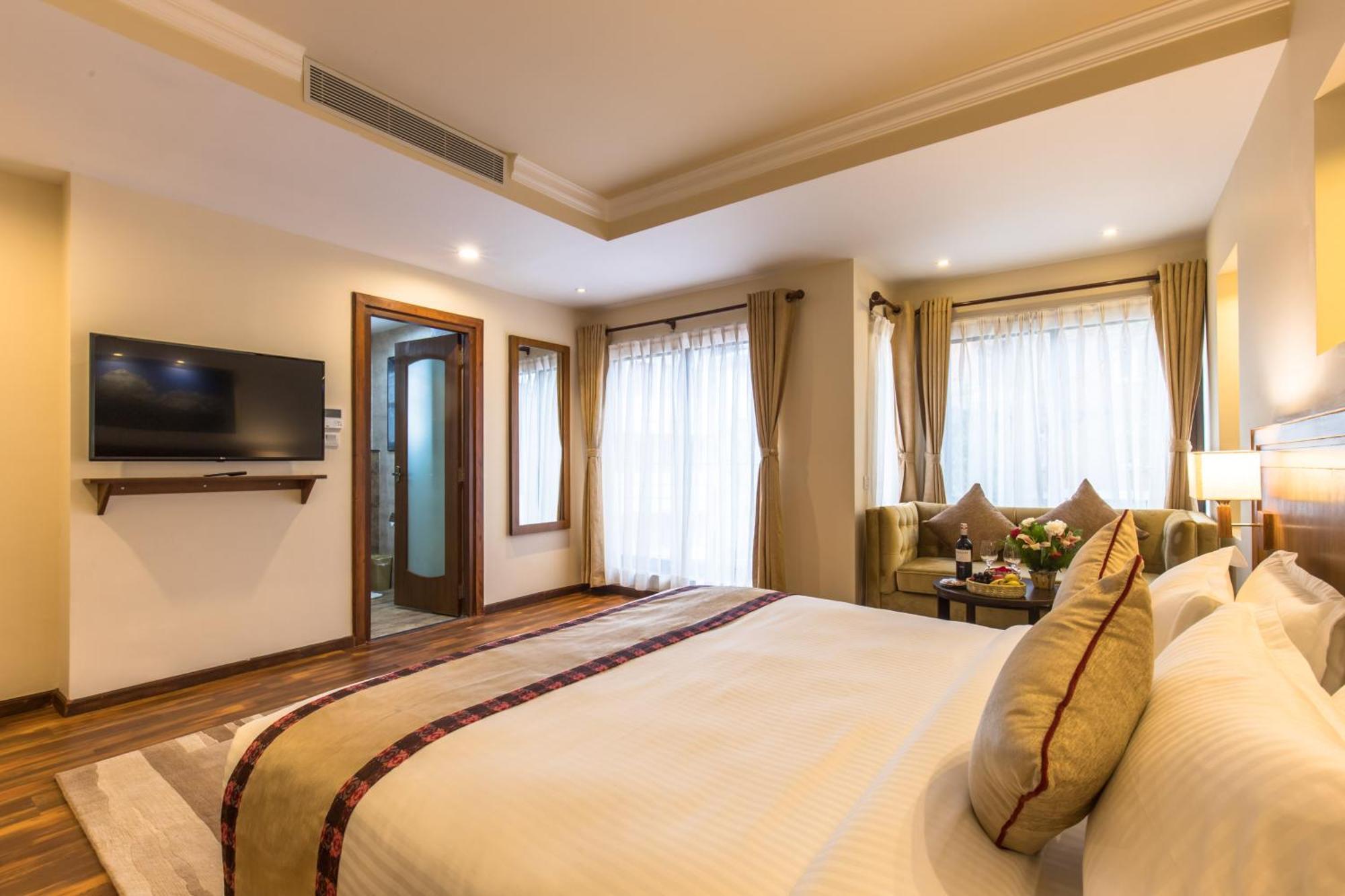 Hotel Kutumba Lalitpur Екстериор снимка