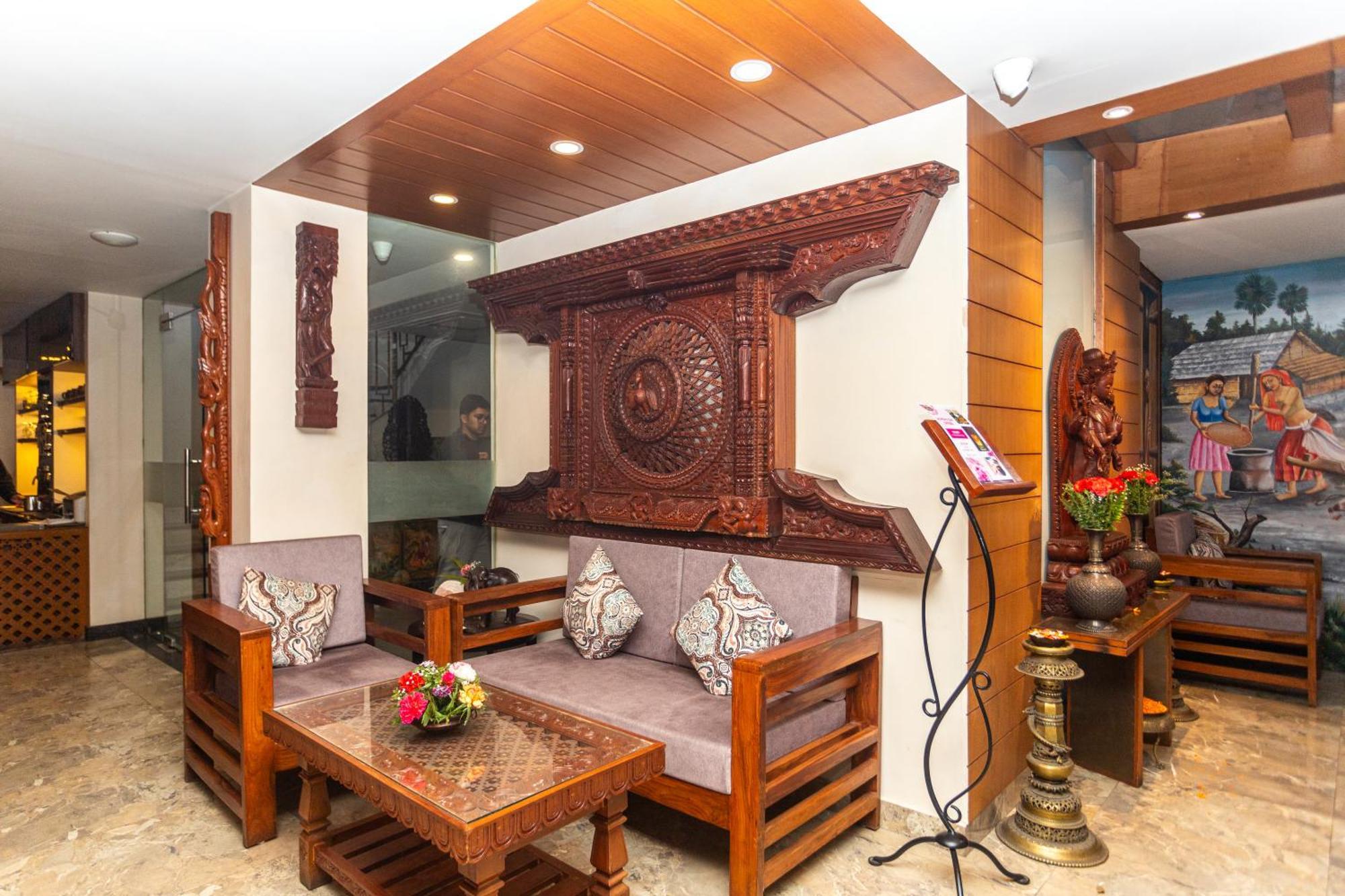 Hotel Kutumba Lalitpur Екстериор снимка