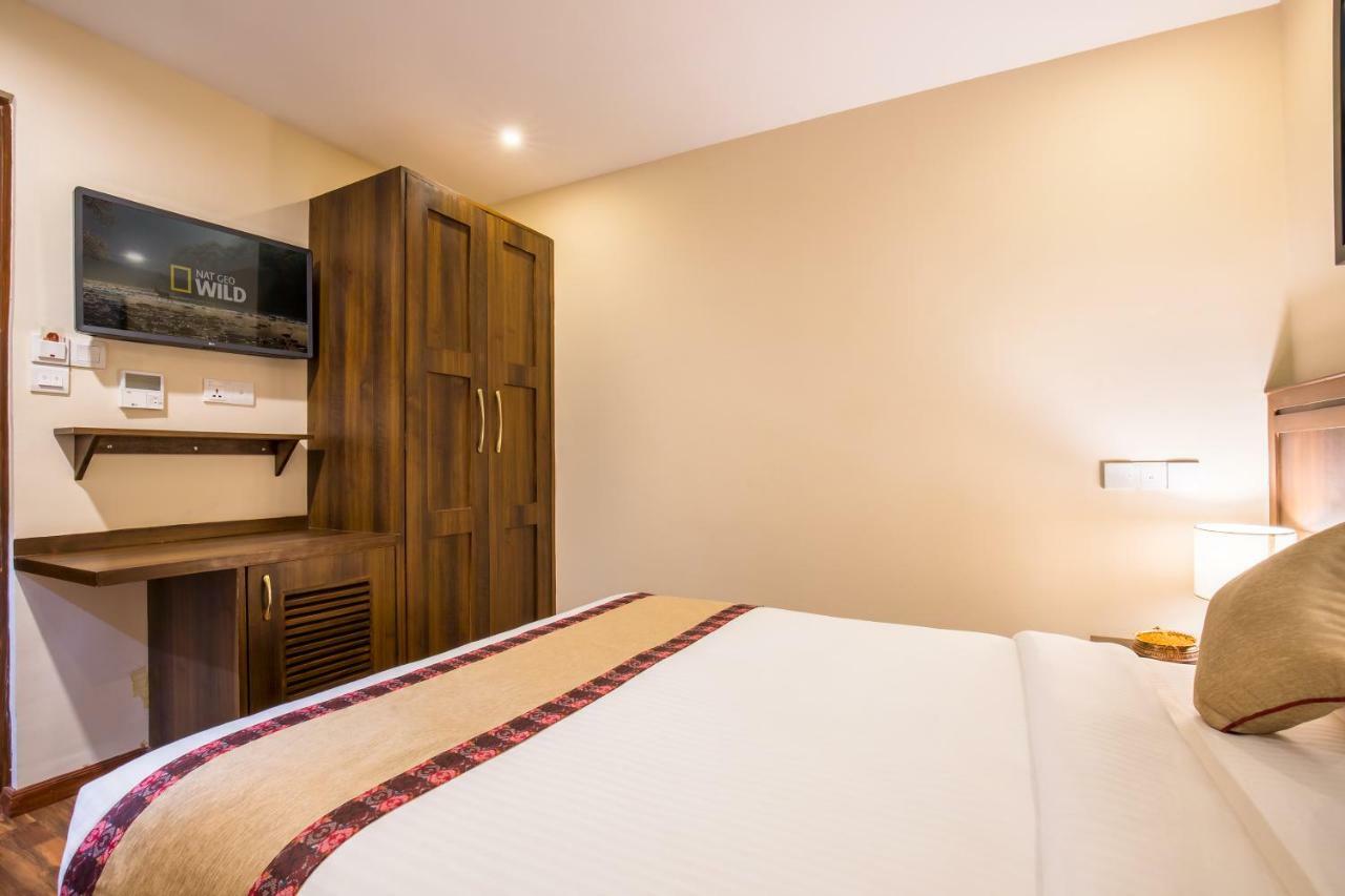 Hotel Kutumba Lalitpur Екстериор снимка